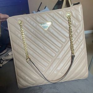 ELLEN TRACY SHOULDER BAG